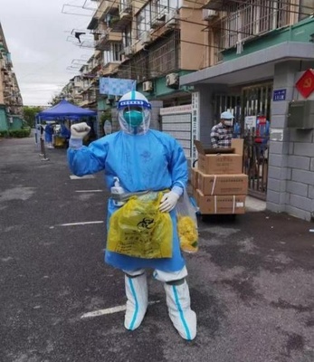 以愛為名，風雨兼程——外賣“志愿者”守護“穩(wěn)穩(wěn)的幸福”